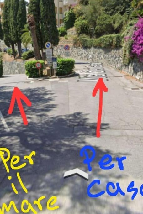 Casa Con Giardino: Варацце Экстерьер фото